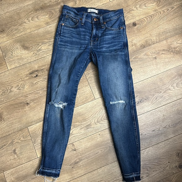 Madewell size 26 pre loved jeans - Picture 3 of 7